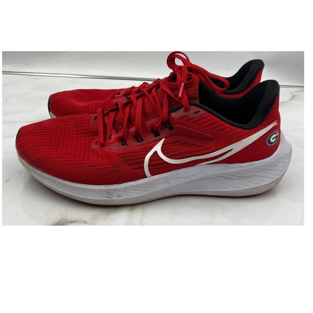 Nike Air Zoom Pegasus 39 UGA Red White Shoes Mens Size 11 (DR1966-600)